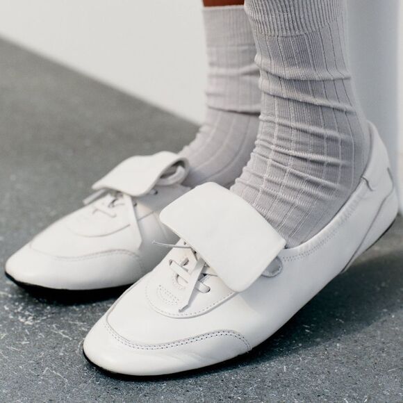 ZARA LACE-UP LOW HEEL LEATHER SHOES - Picture 11 of 16